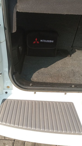 Imagem 5 de 8 de Mitsubishi Pajero Tr4 2013 2.0 4x2 Flex 5p