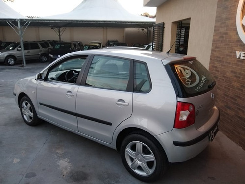 Imagem 3 de 6 de Volkswagen Polo 1.6 Mi 8v Flex 4p Manual