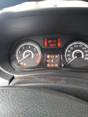 Renault Sandero 1.6 Authentique Pack I 90cv Abcp+abs 2013
