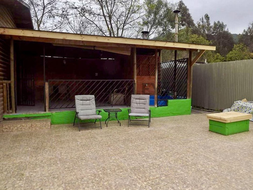 Casa En Venta En Olmué Con Piscina Y 2 Quinchos