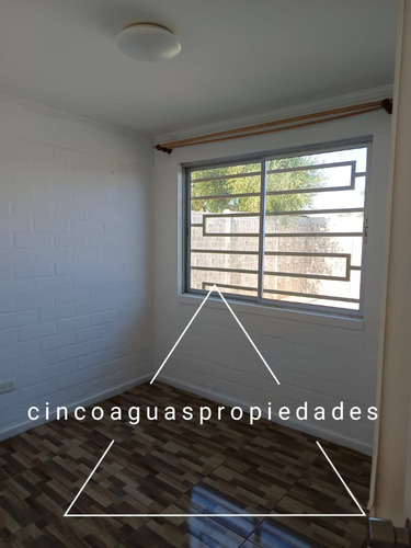 Casa Muy Luminosa Y Con Excelente Ubicación