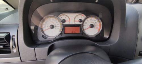 Imagem 10 de 10 de Fiat Idea 2009 1.8 Adventure Locker Flex 5p