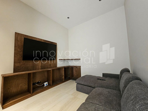 Casa En Venta En Misión San Jerónimo Con Acabados De Lujo