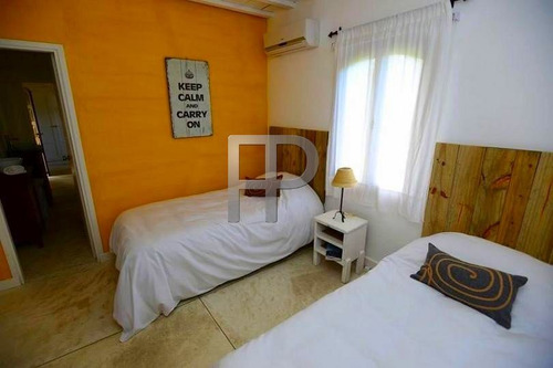 Imagen 10 de 18 de Chacra En Venta Manantiales 15 Dormitorios, 5 Hectáreas