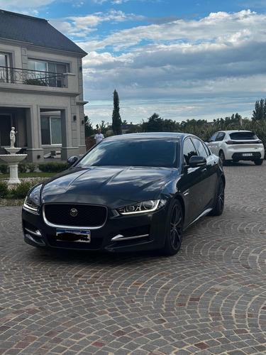Jaguar XE 2.0 R-sport 240cv