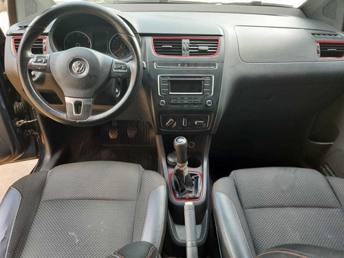 Imagem 8 de 8 de Volkswagen Fox 2014 1.6 Vht Rock In Rio Total Flex 5p