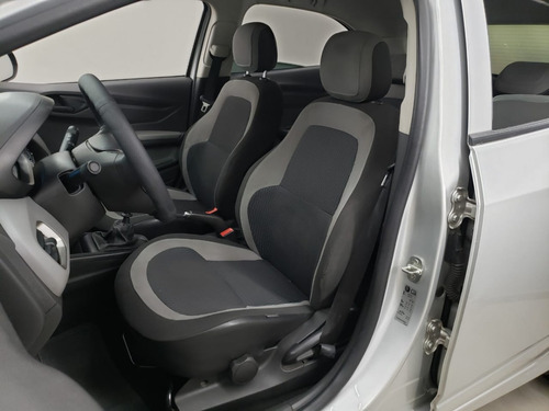 Chevrolet Onix Onix 1.0 LT SPE/4