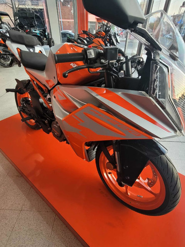 Imagen 25 de 25 de Ktm Rc 200