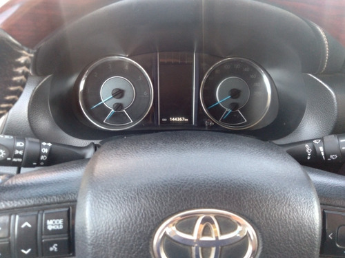 Imagen 12 de 13 de Toyota Sw4 2016 2.8 Srx 177cv 4x4 7as