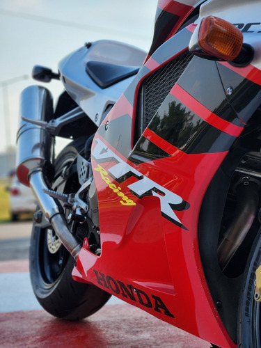 Imagen 21 de 25 de Honda Vtr 1000, Cbr, Sp1, No Yamaha R1, No Ducati, R6 Jc