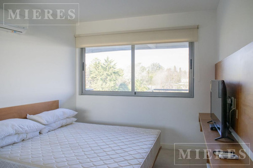 Imagen 13 de 18 de Departamento En Venta De Dos Ambientes En Civis, Tortugas