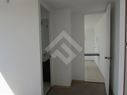 Imagen 7 de 12 de Departamento En Arriendo De 1 Dorm. En Independencia