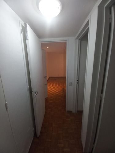 Departamento En Alquiler En San Pedrito Y Avda Rivadavia