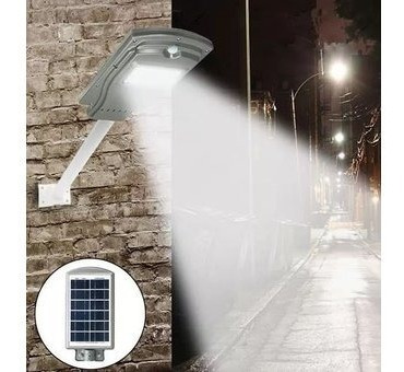 Foco Led Solar Exterior 30w Estilo Calle C/reflector Y Sens.