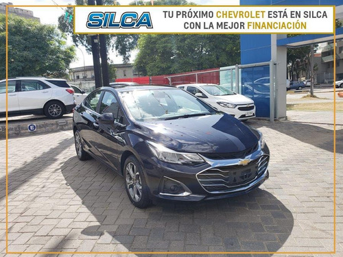 Imagen 3 de 16 de Chevrolet Cruze Premier 2023 Azul 0km
