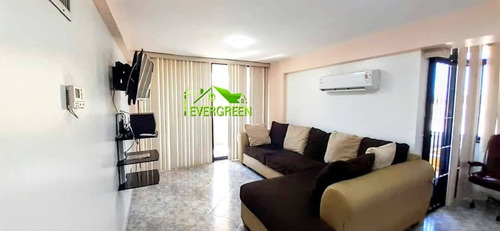 Imagen 4 de 10 de Apartamento En Venta Lechería, Conjunto Residencial Puerto Príncipe, Excelente Ubicación. Mercedes Ron 04248345991