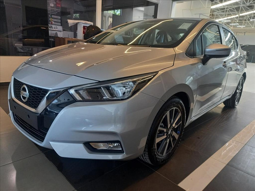 Imagem 8 de 11 de Versa 1.6 16v Flex Advance Xtronic