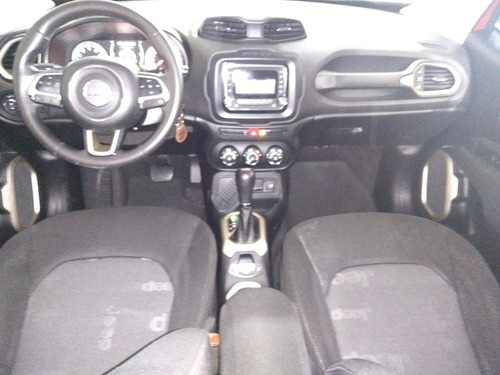 Imagem 13 de 13 de Jeep Renegade 2016 1.8 Sport Flex Aut. 5p