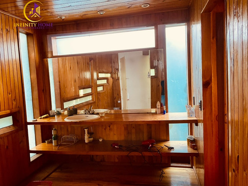 Vende Casa Con Gran Terreno Caburgua Pucón