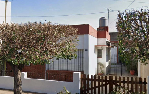 Casa En Venta En Moron Sur