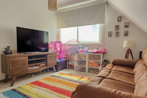 Oportunidad!! EquiPadísima Casa Familiar 5d/4b