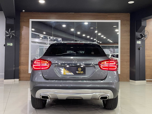 Mercedes-Benz GLA 200 1.6 CGI ENDURO 16V TURBO FLEX 4P AUTOMÁTICO