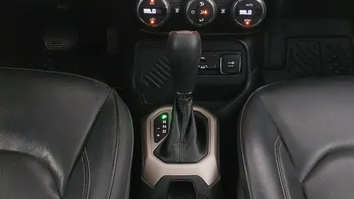 Jeep Renegade 1.8 LATITUDE AUTO