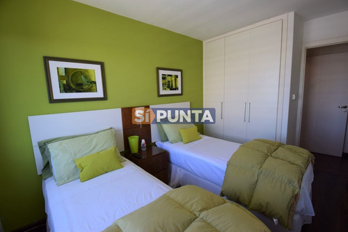 Imagen 22 de 30 de Pent House , 3 Dormitorios A Nuevo ! Con Servicios!