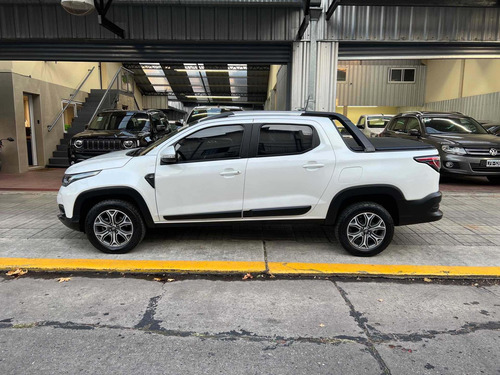 Imagen 2 de 13 de Fiat Strada 1.3 Volcano /// 2020 - 28.000km