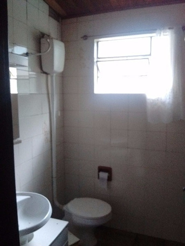 Casa Em Cavalhada Com 3 Dormitórios - Mi17164