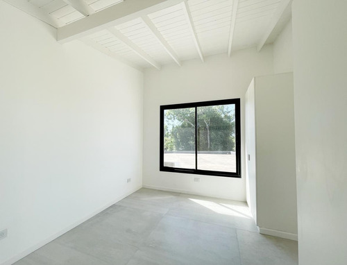 Imagen 16 de 18 de Casa En Venta San Matias 6 Ambientes Vista A Laguna