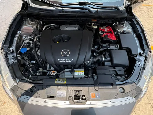 Mazda Mazda 3 2015