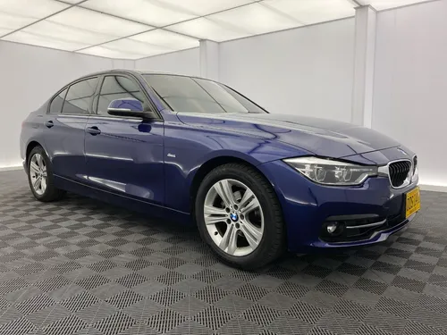 BMW Serie 3 2.0 320i F30 Sportline