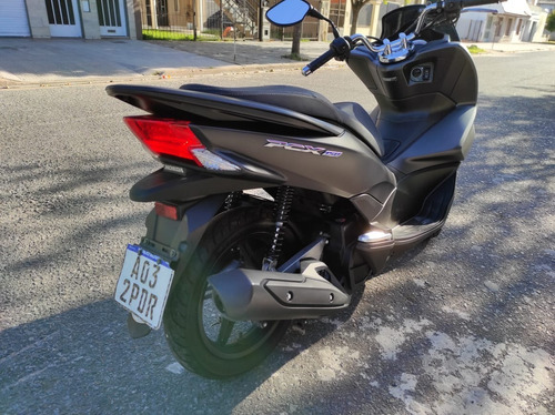 Scooter Honda Pcx 150cc Única Mano 20.000km Autosjuani