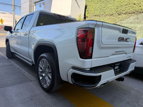 GMC Sierra 6.2 Denali Dvd At