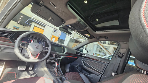 Volkswagen Vento 2.0 Tsi Gli 211cv App Connect + Nav