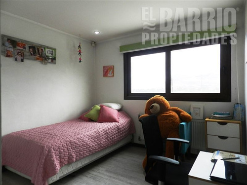 Imagen 25 de 28 de Casa En Venta De 4 Dormitorios En Colina