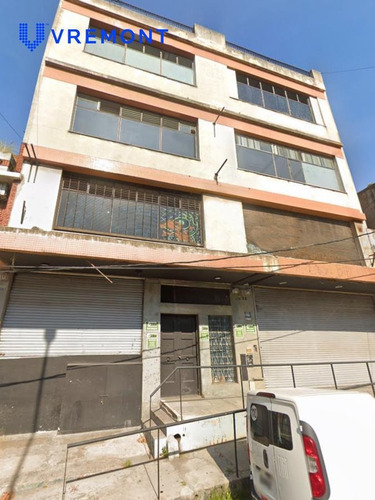 Imagen 2 de 10 de Edificio Comercial - Barracas