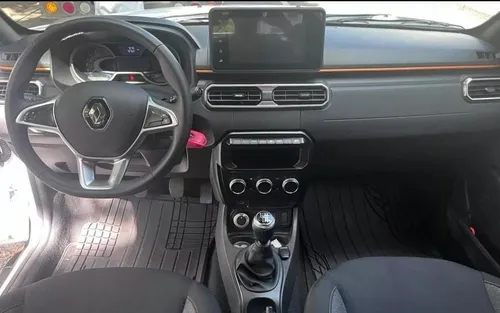 Renault Duster Oroch