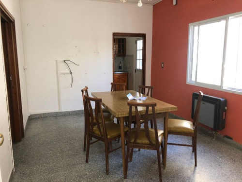 Imagen 3 de 11 de Casa Ph En Alquiler En Villa Dominico