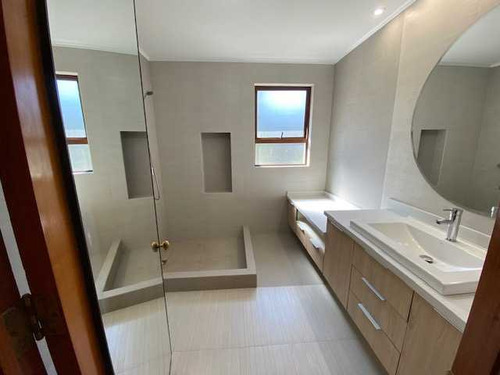 Amplia Casa En Huechuraba Remodelada (99787)