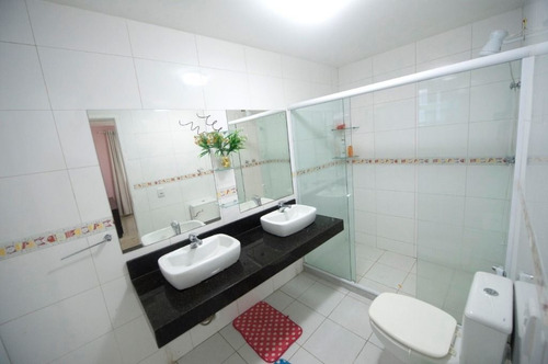 Casa Com 6 Dormitórios À Venda Condomínio Villa Real, 280 M² Por R$ 730.000 - Badu - Niterói/rj - Ca0526