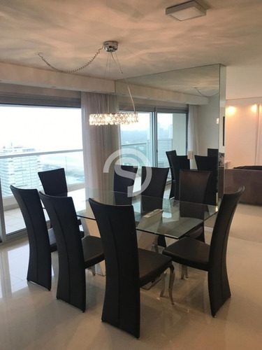 Apartamento A La Venta En Playa Brava- Ref: 970