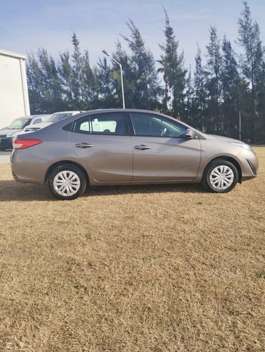 Toyota Yaris 1.5 107cv Xs Sedan