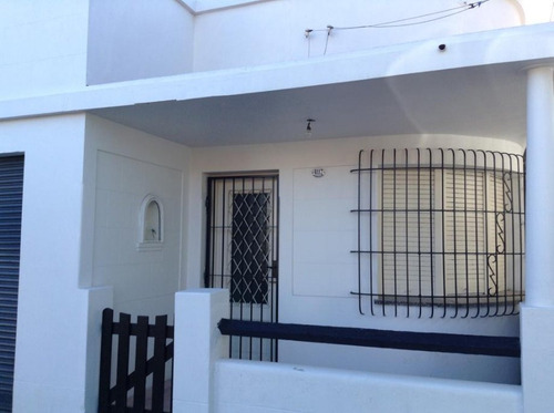 Imagen 2 de 14 de Departamento Tipo Casa En Venta En Remedios De Escalada Oeste