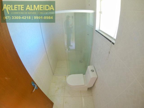 Imagem 7 de 15 de Casa No Bairro Bombas Em Bombinhas Sc - 865