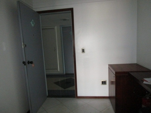 Imagem 6 de 9 de Sala Para Alugar Na Cidade De Fortaleza-ce - L9626
