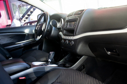 Dodge Journey Sxt 2.4 Nafta 2012