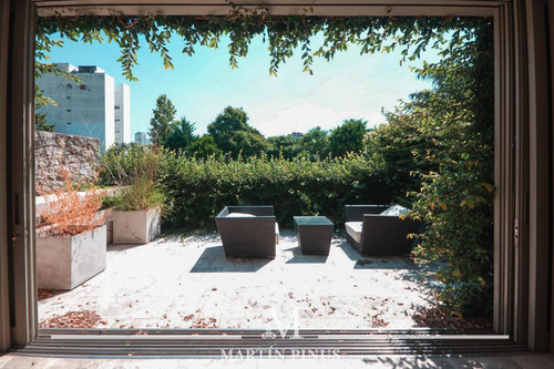 Hermosisisma Casa De Revista - 6 Amb - 735 M2 - 2 Coch - Arq. Pablo Sanchez Elia - Bajo Belgrano
