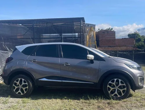 Renault Captur 2.0 Bose Automática